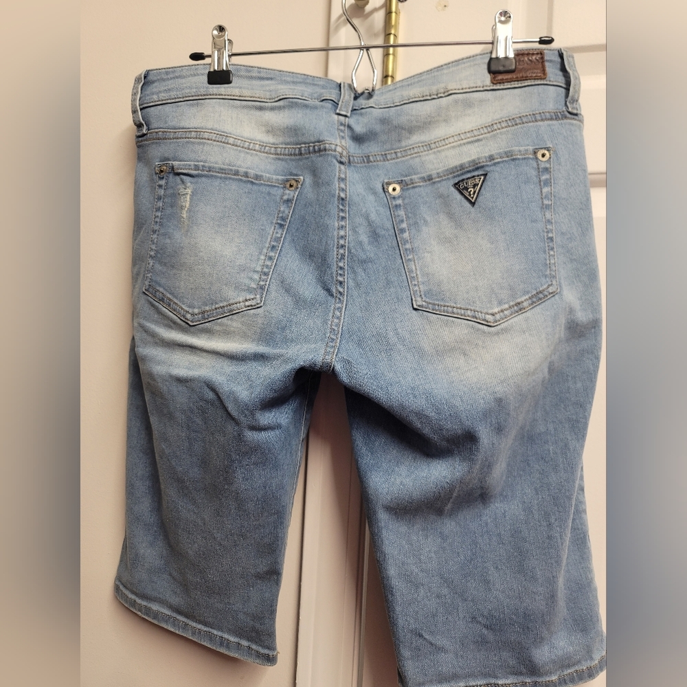 Guess Jean Shorts (L / 31, size 10 women's) - light wash